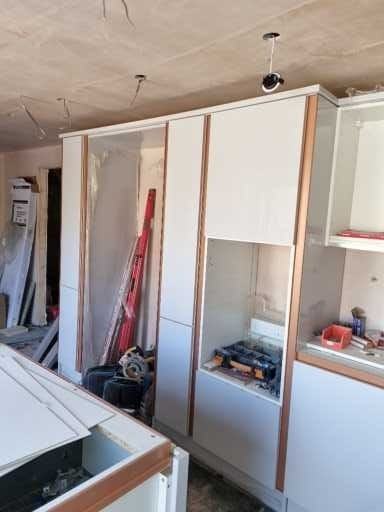 Fitted wardrobe by Thomas Joinery Services, Bedford (photo 24 of 78)
