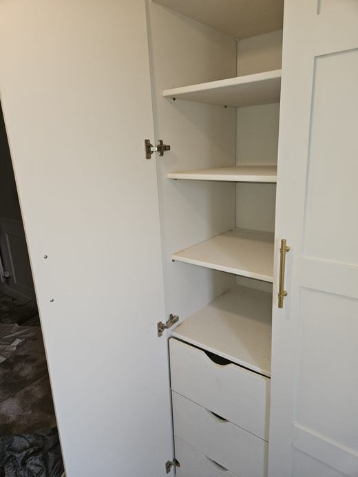 Fitted wardrobe by Thomas Joinery Services, Bedford (photo 28 of 78)