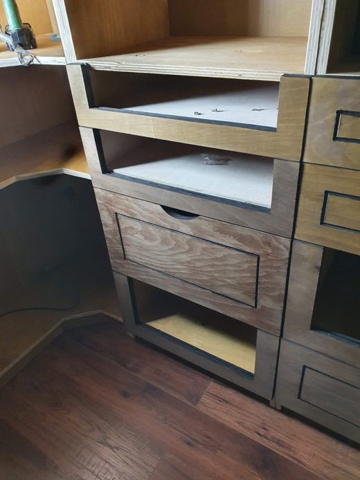 Fitted wardrobe by Thomas Joinery Services, Bedford (photo 63 of 78)
