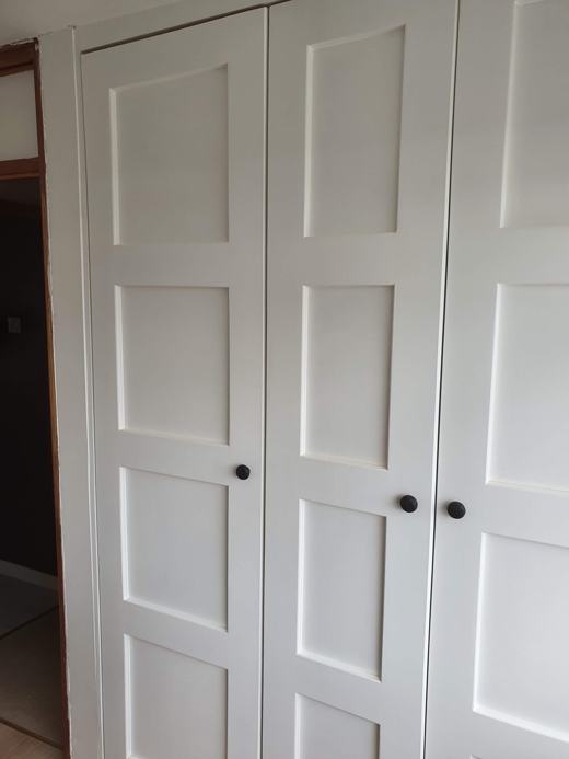 Fitted wardrobe by Thomas Joinery Services, Bedford (photo 69 of 78)