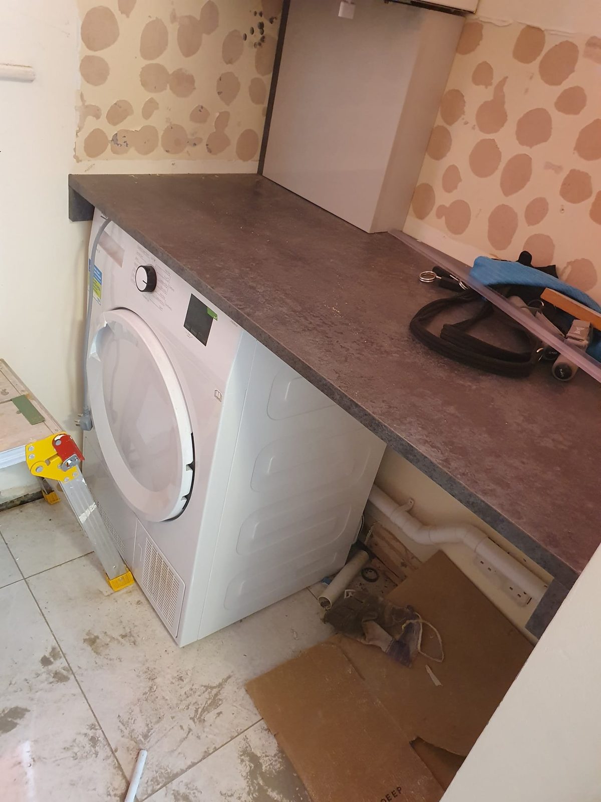 Utility run with a worktop over an appliance space, Thomas Joinery Services, Bedford